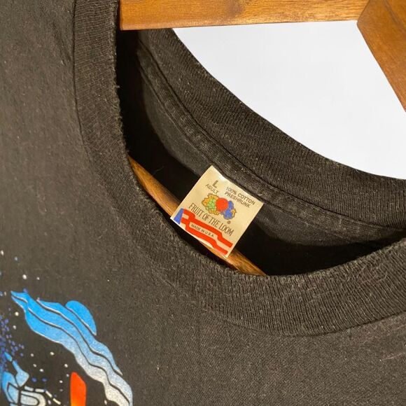 Vintage 1993 Lost in Space t-shirt - Picture 4 of 6